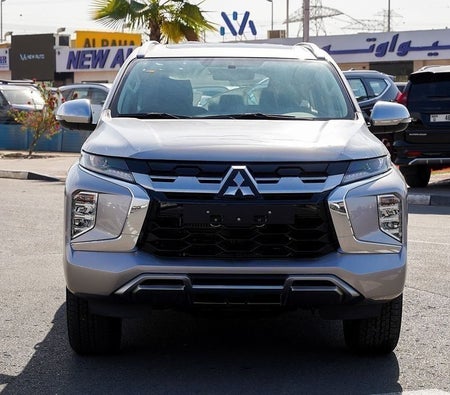 Silver Mitsubishi Montero Sport 2026