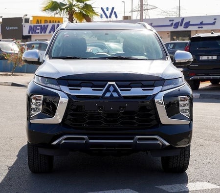 Black Mitsubishi Montero Sport 2026
