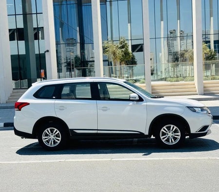 Mitsubishi Outlander GLS 4WD 2016, photo 3 of 4
