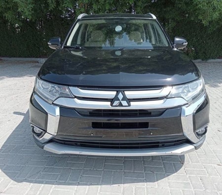 Mitsubishi Outlander 2016, photo 2 of 4