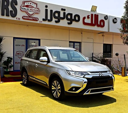 Mitsubishi Outlander GLS 2022, photo 3 of 4