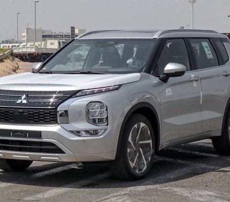 Mitsubishi Outlander 2025, photo 3 of 4