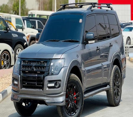 Mitsubishi Pajero 2016, photo 2 of 4