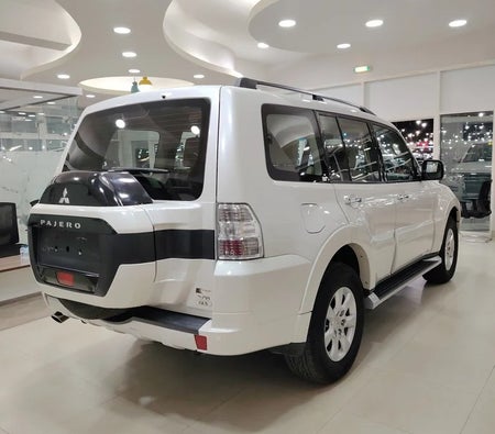 Mitsubishi Pajero GLS Top 5 Door 2017, photo 4 of 4