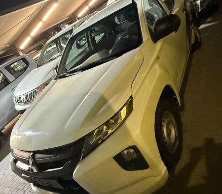 Mitsubishi Pickup 2021, photo 4 of 4