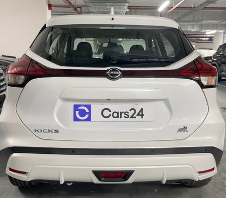 Blanco Nissan Kicks SV 2024 Blanco Nissan Kicks SV 2024
