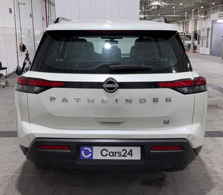 White Nissan Pathfinder S 2024