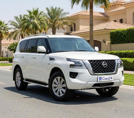 Weiß Nissan Patrol LE T2 2024 Weiß Nissan Patrol LE T2 2024