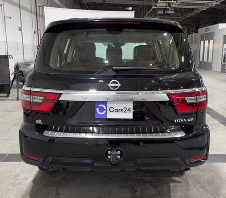 Black Nissan Patrol SE Titanium 2024