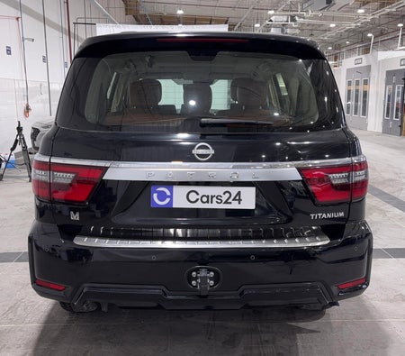 أسود نيسان Patrol SE Titanium 2024 أسود نيسان Patrol SE Titanium 2024