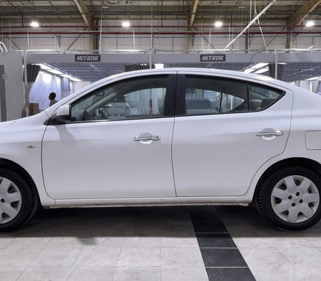 Blanc Nissan Sunny SV 2023
