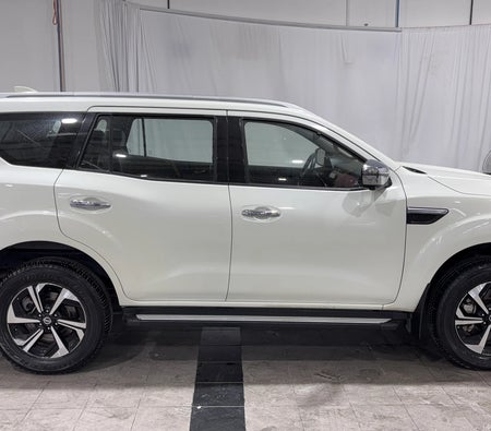 أبيض نيسان إكس تيرا تيتانيوم 2024 أبيض نيسان إكس تيرا تيتانيوم 2024