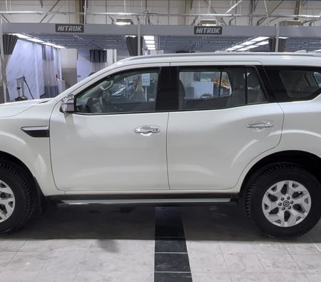 White Nissan Xterra Titanium 2023