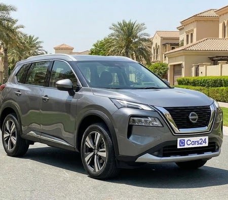 Gray Nissan XTrail SL 2023 Gray Nissan XTrail SL 2023