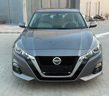 Gray Nissan Altima SV 2021