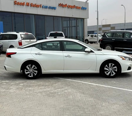 White Nissan Altima S 2020