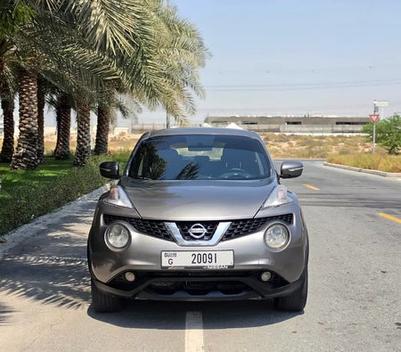 Nissan Juke SV 2016, photo 1 of 4