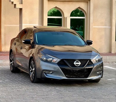 Nissan Maxima SV 2016, photo 1 of 4