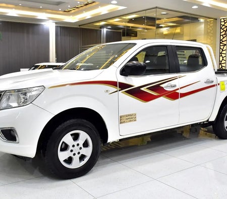 Nissan Navara 2020, photo 2 of 4