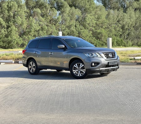 Nissan Pathfinder S 4WD 2018, photo 2 of 4