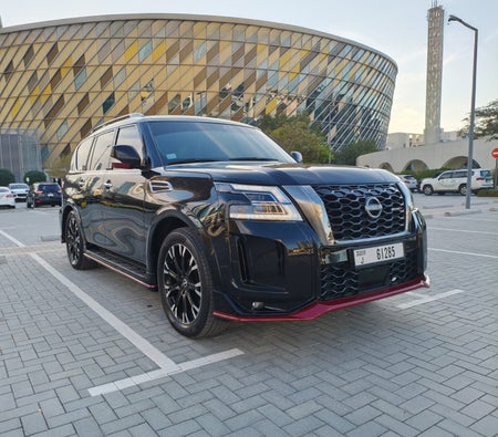 affitto Nissan Pattuglia 2023 in Dubai