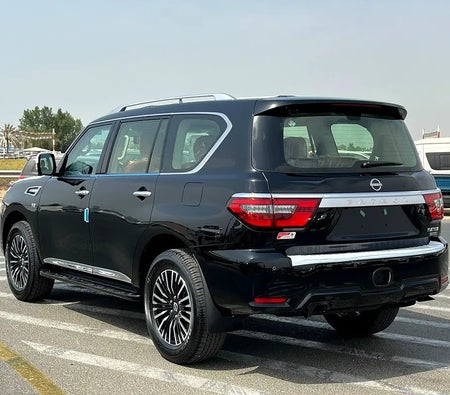 Nissan Patrol LE Platinum City 2024, photo 4 of 4