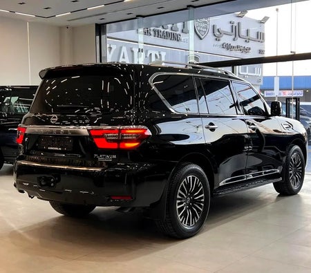 Nissan Patrol LE Platinum City 2024, photo 3 of 4