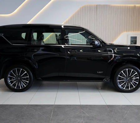Черный Nissan Patrol LE Platinum 2026 Черный Nissan Patrol LE Platinum 2026