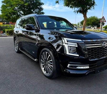 Nissan Patrol LE Platinum 2026, photo 2 of 4