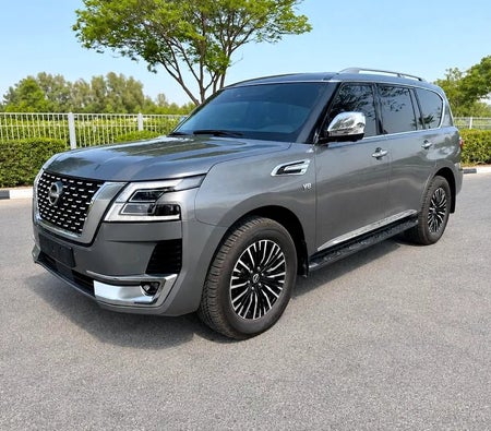 Nissan Patrol LE Platinum 2022, photo 1 of 4