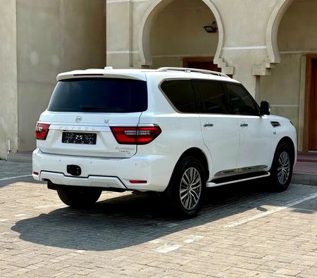 Blanco Nissan Patrol LE Platinum 2021
