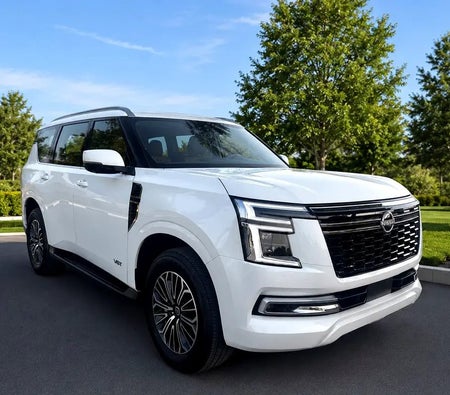 Nissan Patrol LE Titanium 2026, photo 2 of 4