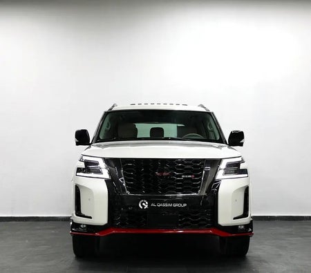 Nissan Patrol 2014, photo 2 of 4