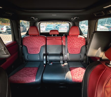 Nissan Patrol Platinum 2025