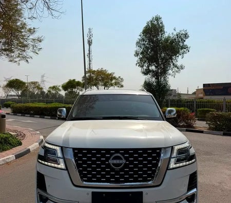 Nissan Patrol SE Platinum City 2024, photo 2 of 4
