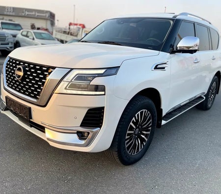 Blanc Nissan Patrol SE Platinum 2023 Blanc Nissan Patrol SE Platinum 2023