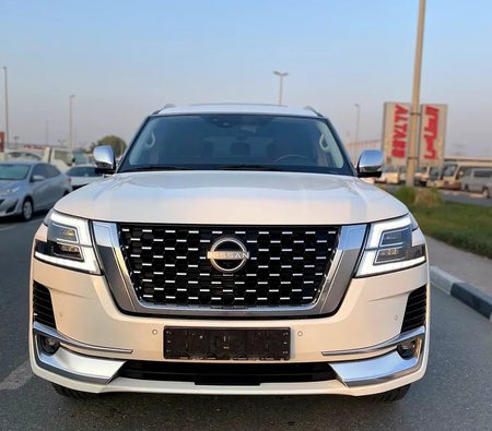 Blanc Nissan Patrol SE Platinum 2023