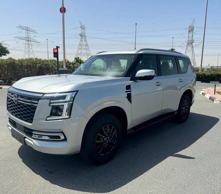 Nissan Patrol SE Titanium 2026, photo 2 of 4