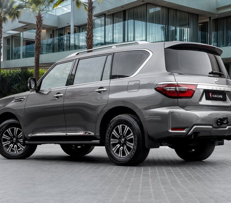 Silber Nissan Patrol SE Titanium 2020