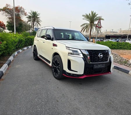 أبيض نيسان Patrol SE 2016 أبيض نيسان Patrol SE 2016