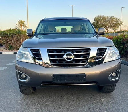 Grigio Nissan Patrol SE 2017 Grigio Nissan Patrol SE 2017