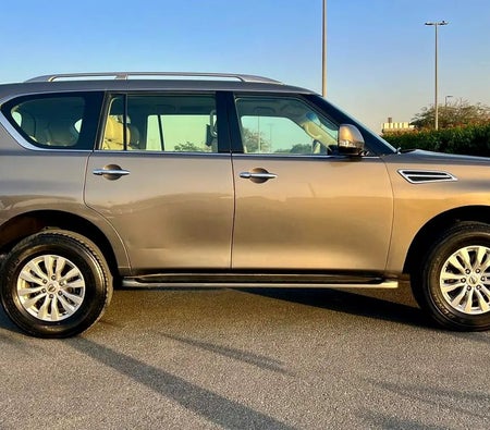 Grigio Nissan Patrol SE 2017 Grigio Nissan Patrol SE 2017