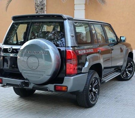 Nissan Patrol Super Safari 2024, photo 4 of 4