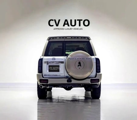 Blanco Nissan Patrol Super Safari 2021