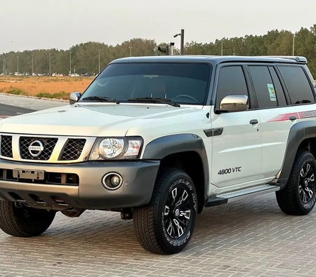 Beyaz Nissan Patrol Super Safari 2024