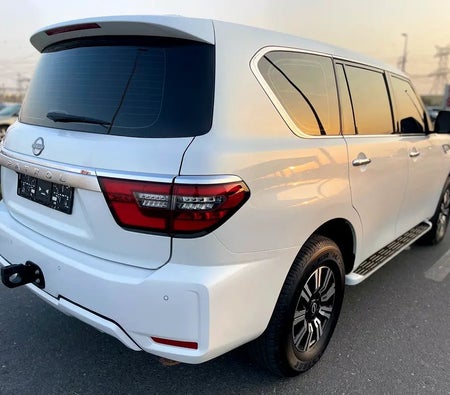 Blanc Nissan Patrol XE 2023