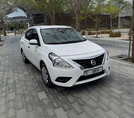 Nissan Sunny 2023