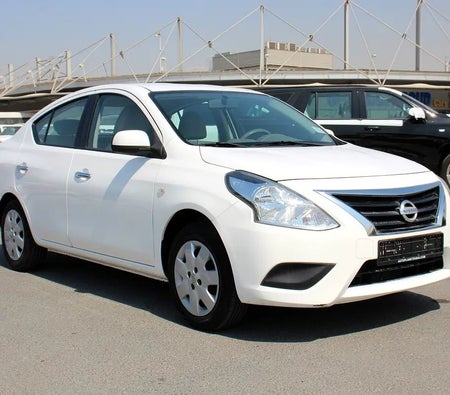 Beyaz Nissan Sunny 2022 Beyaz Nissan Sunny 2022