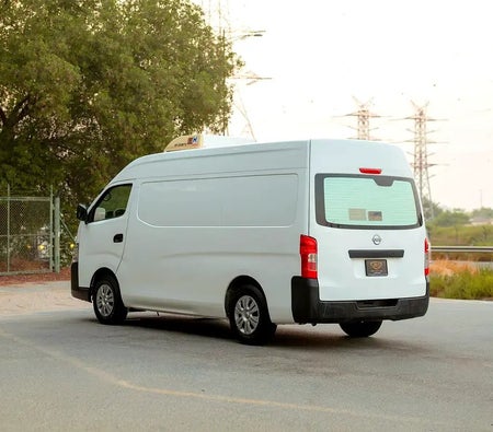 Nissan Urvan  2023, photo 4 of 4