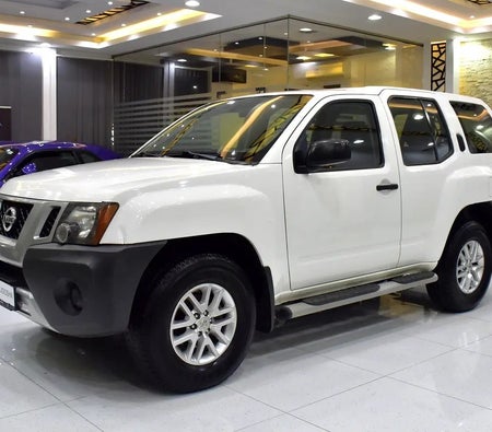 Nissan Xterra SE 2015, photo 2 of 4